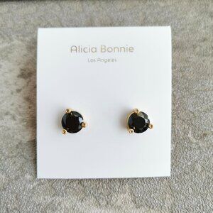 Alicia Bonnie gold onyx Flower Fairy Earrings NWT